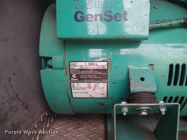 image for item DE7028 1996 Freightliner FL80  E-One heavy wet rescue fire truck