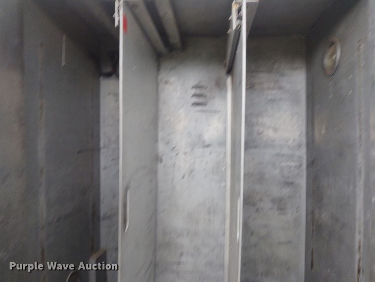 image for item DE7028 1996 Freightliner FL80  E-One heavy wet rescue fire truck