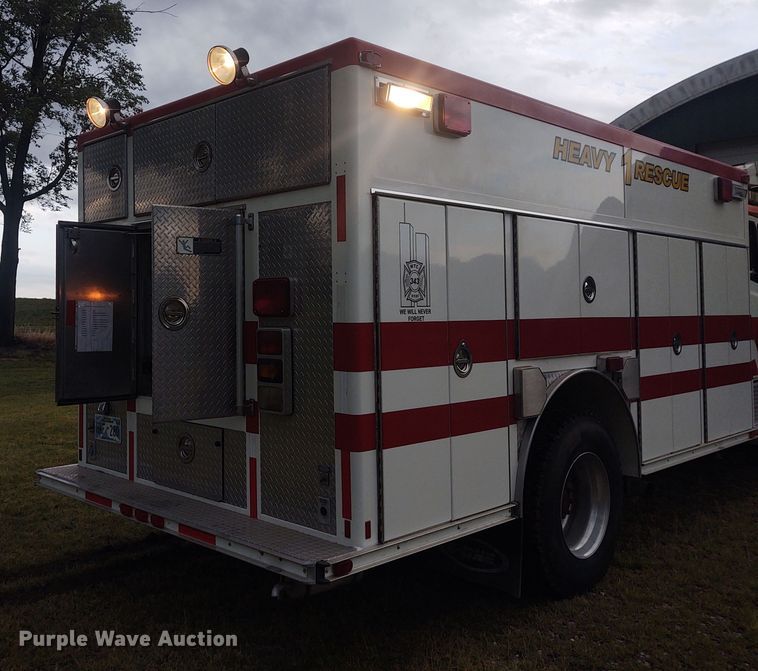 image for item DE7028 1996 Freightliner FL80  E-One heavy wet rescue fire truck