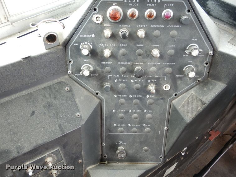 image for item DF2637 2001 International 3800 Blue Bird  school bus