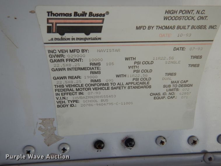 image for item DF2638 1994 International 3700  school bus