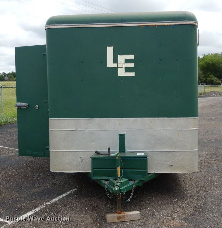 image for item DF2640 1999 S&H enclosed cargo trailer
