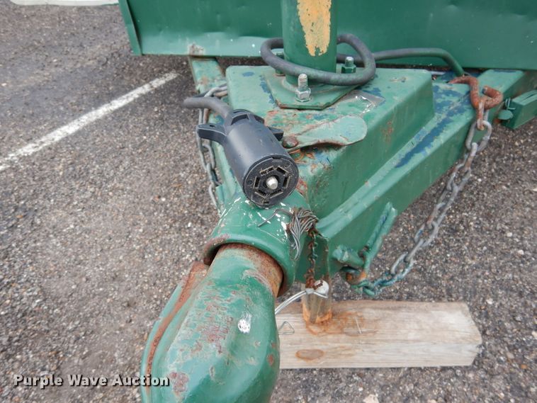 image for item DF2640 1999 S&H enclosed cargo trailer