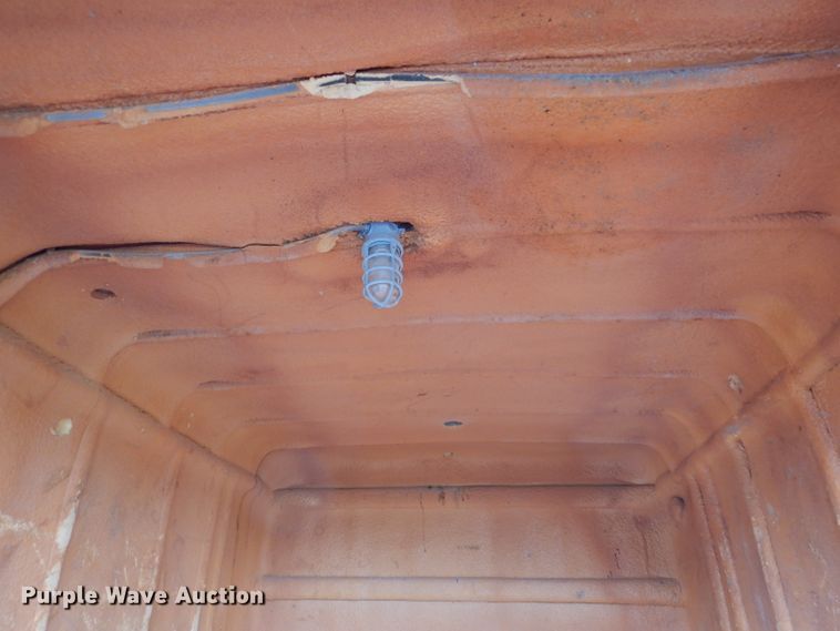 image for item DF2640 1999 S&H enclosed cargo trailer