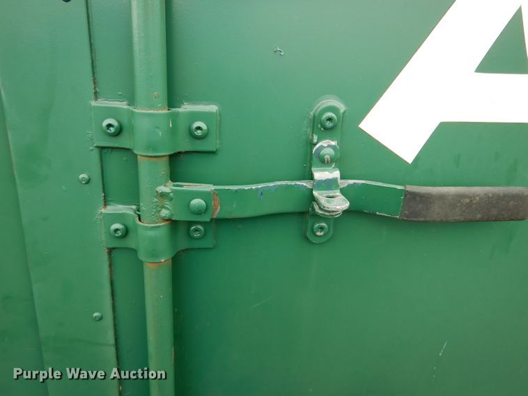 image for item DF2640 1999 S&H enclosed cargo trailer