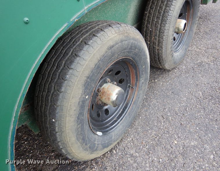 image for item DF2640 1999 S&H enclosed cargo trailer