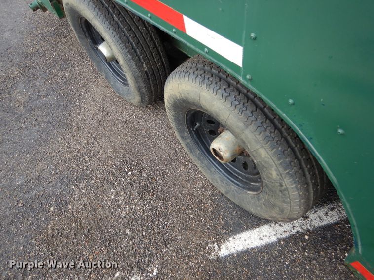 image for item DF2640 1999 S&H enclosed cargo trailer