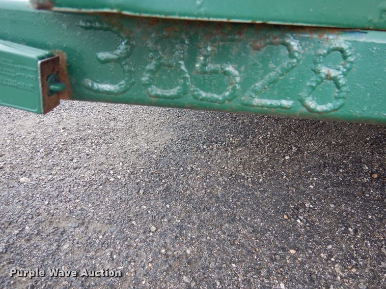 image for item DF2640 1999 S&H enclosed cargo trailer