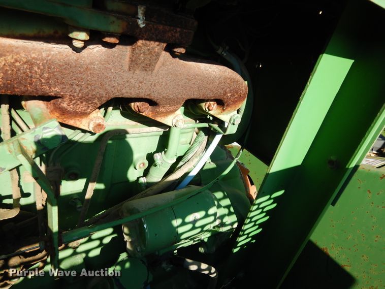 image for item DF4224 1998 John Deere 250XP wood chipper