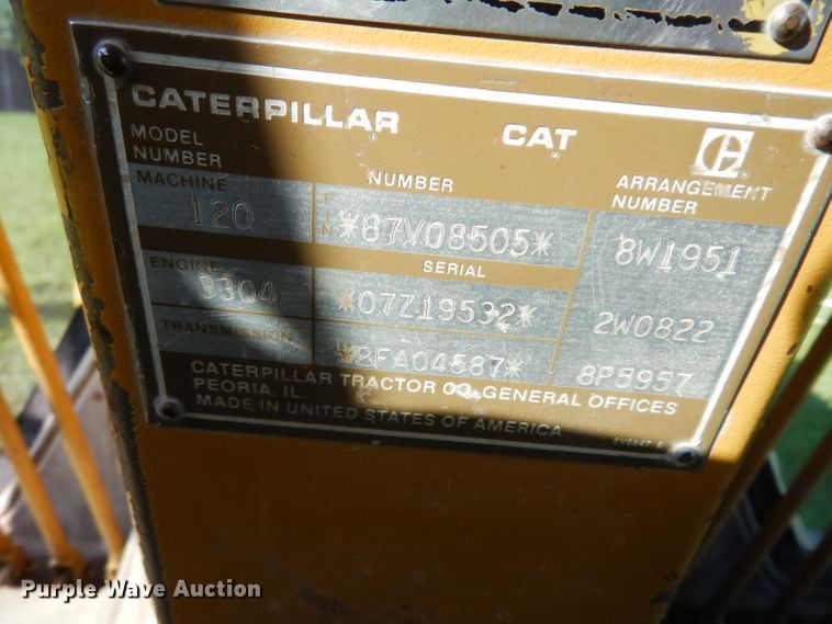 image for item DF4227 1987 Caterpillar 120  motor grader