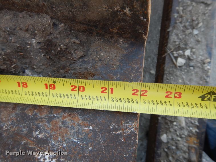 image for item DF4228 1990 Caterpillar D6H  dozer