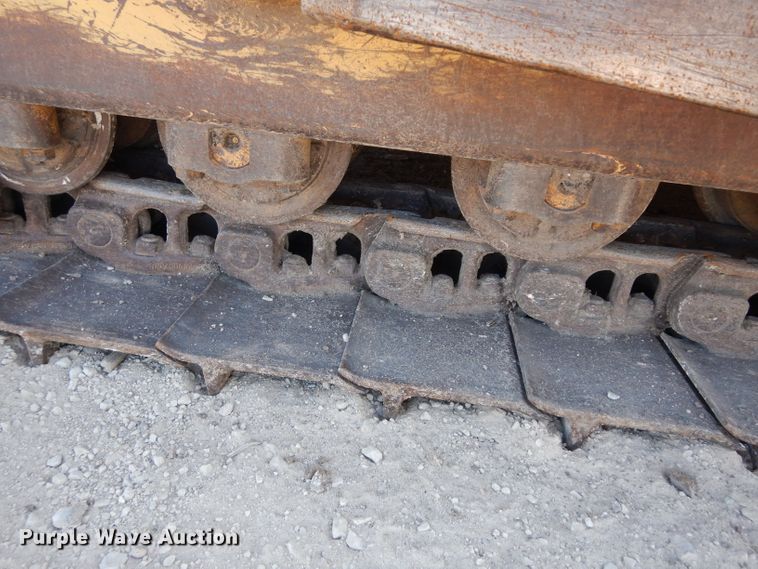 image for item DF4228 1990 Caterpillar D6H  dozer