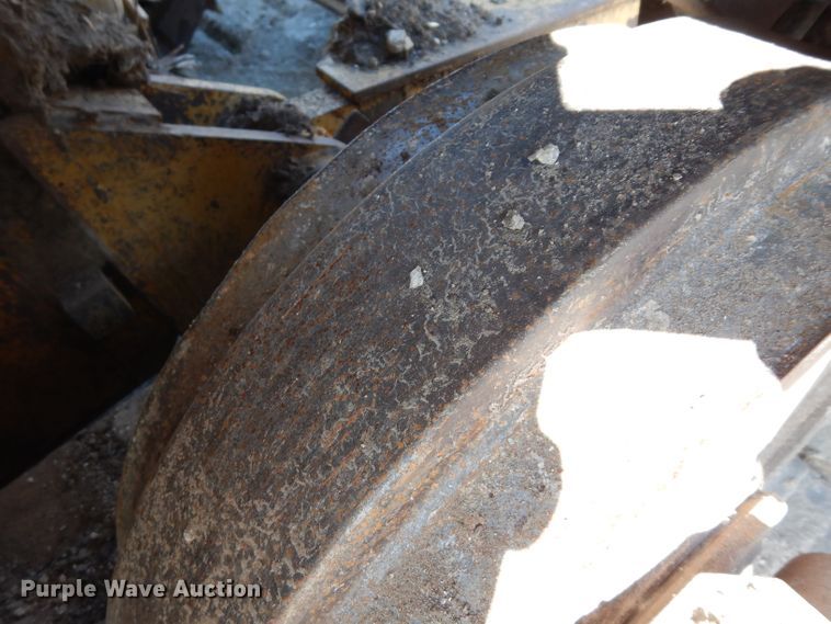 image for item DF4228 1990 Caterpillar D6H  dozer