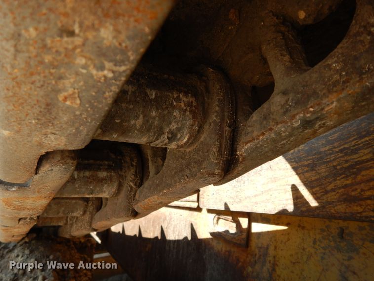 image for item DF4228 1990 Caterpillar D6H  dozer