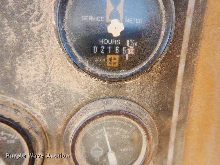 image for item DF4228 1990 Caterpillar D6H  dozer