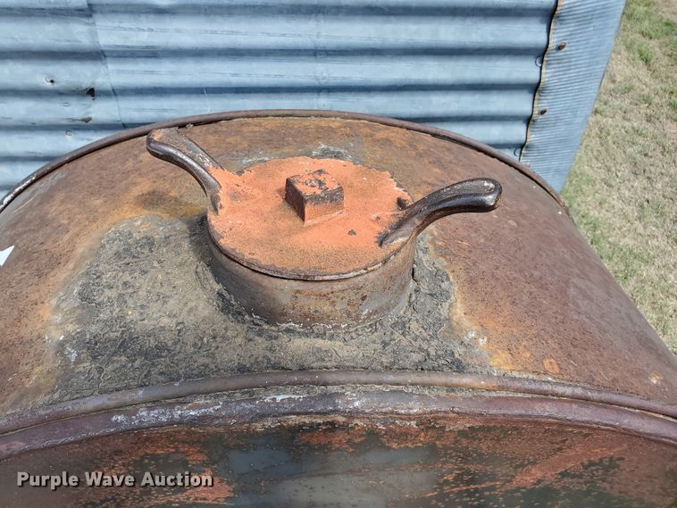 image for item DF7484 Waste oil container