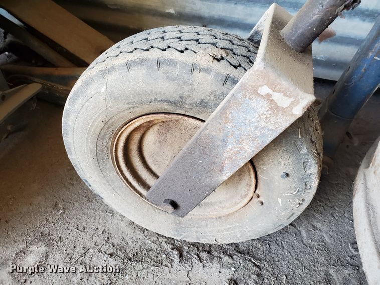 image for item DF7489 Heckendorn lawn mower