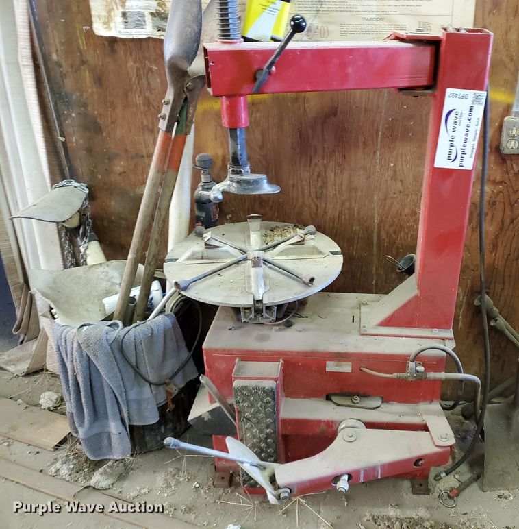 image for item DF7492 Coats RC-1 tire machine