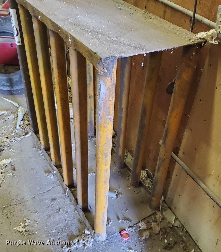 image for item DF7497 Tire inflation cage