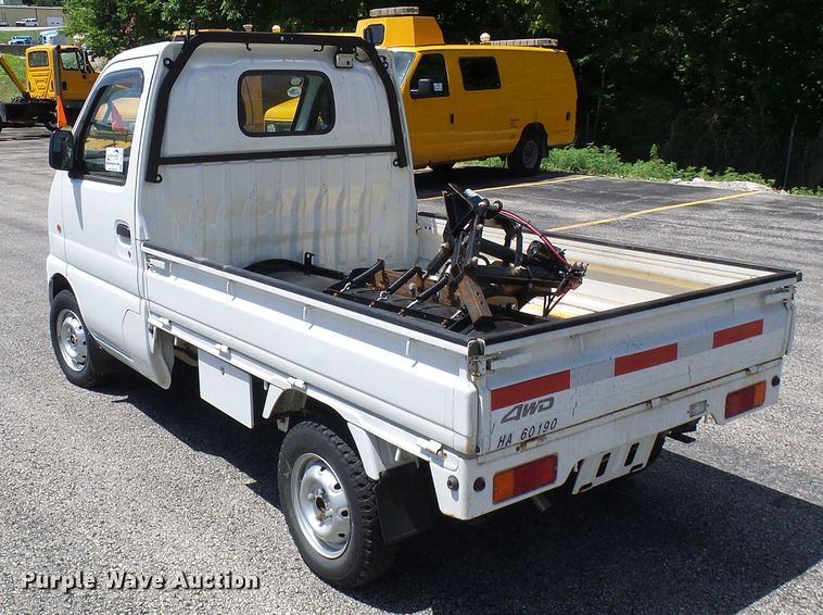 image for item DG1951 2002 Suzuki  mini truck