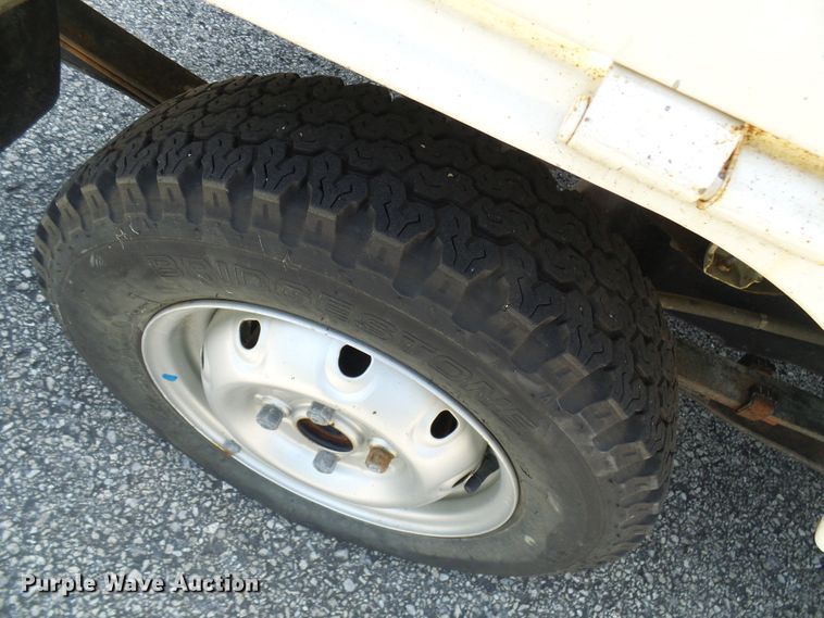 image for item DG1951 2002 Suzuki  mini truck