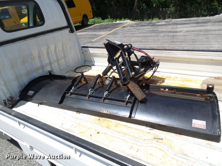 image for item DG1951 2002 Suzuki  mini truck