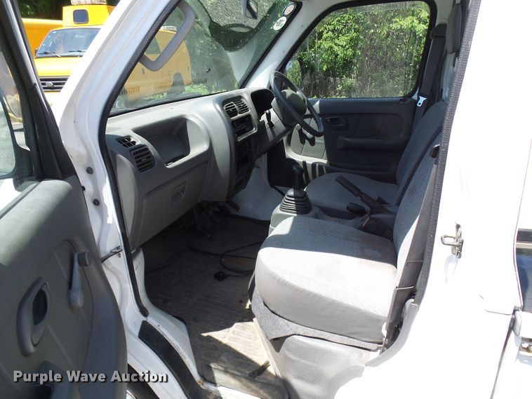 image for item DG1951 2002 Suzuki  mini truck