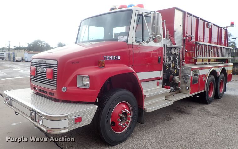 image for item DG2371 1996 Freightliner FL80 Pierce  fire truck
