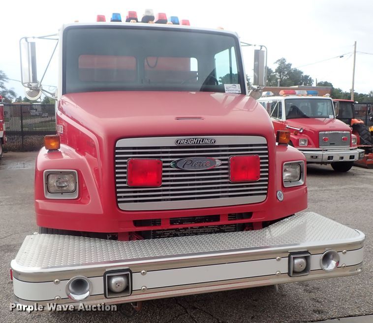 image for item DG2371 1996 Freightliner FL80 Pierce  fire truck