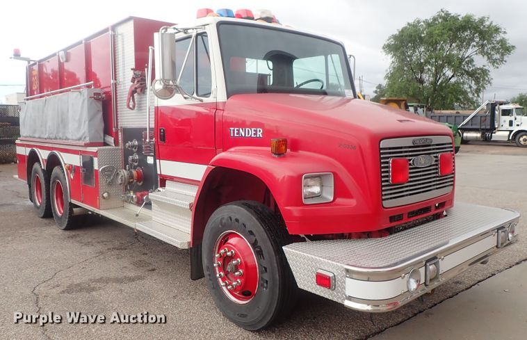 image for item DG2371 1996 Freightliner FL80 Pierce  fire truck