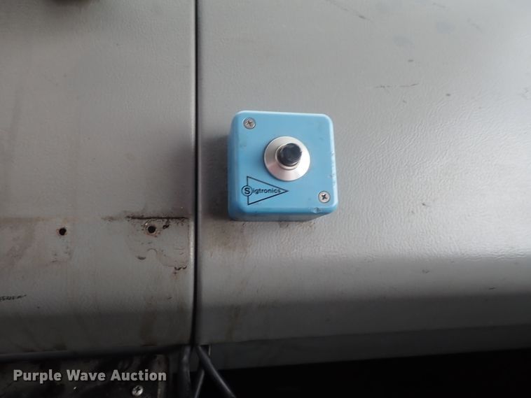 image for item DG2371 1996 Freightliner FL80 Pierce  fire truck