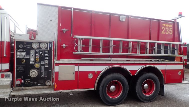 image for item DG2371 1996 Freightliner FL80 Pierce  fire truck
