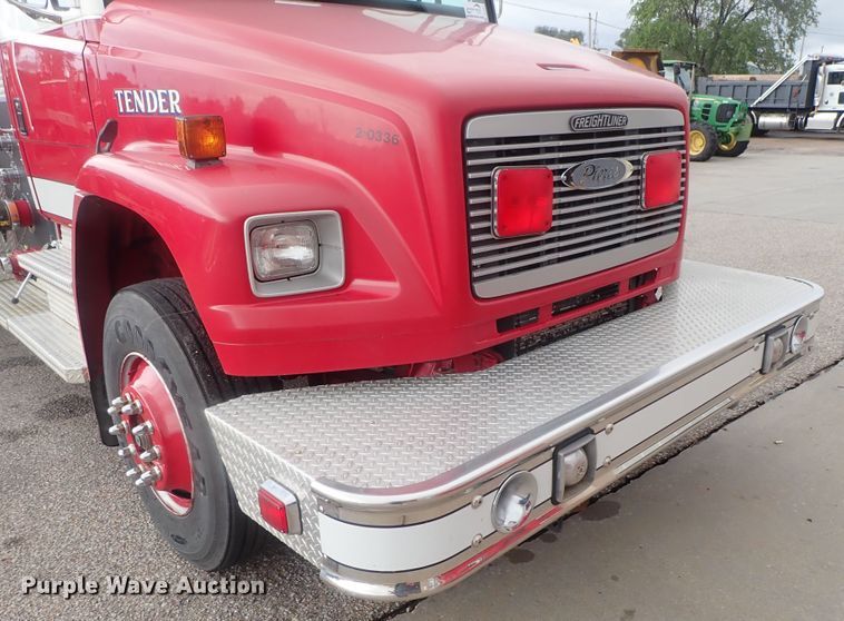 image for item DG2371 1996 Freightliner FL80 Pierce  fire truck