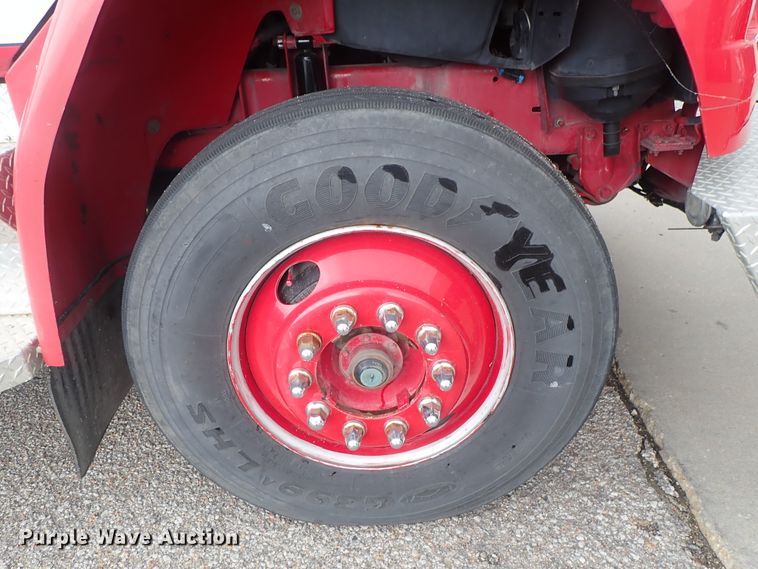 image for item DG2371 1996 Freightliner FL80 Pierce  fire truck