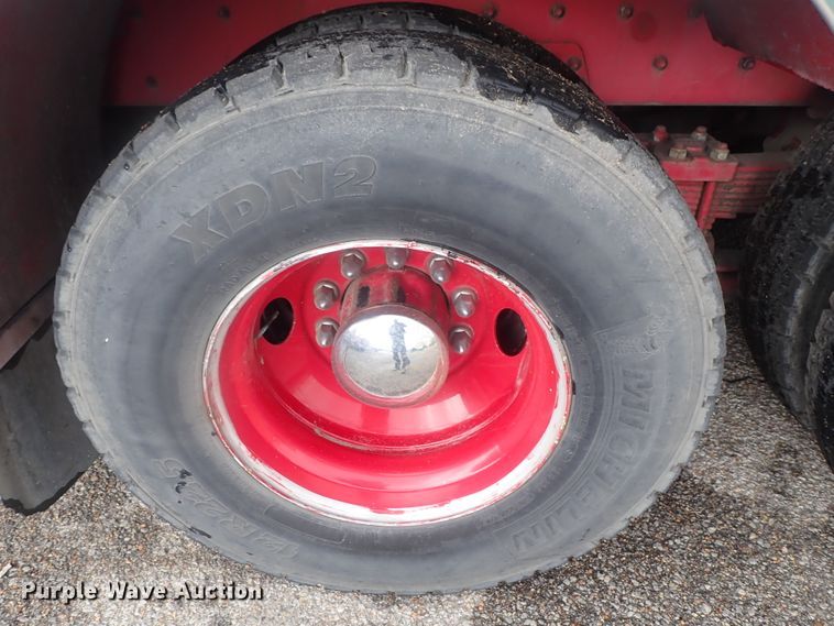 image for item DG2371 1996 Freightliner FL80 Pierce  fire truck