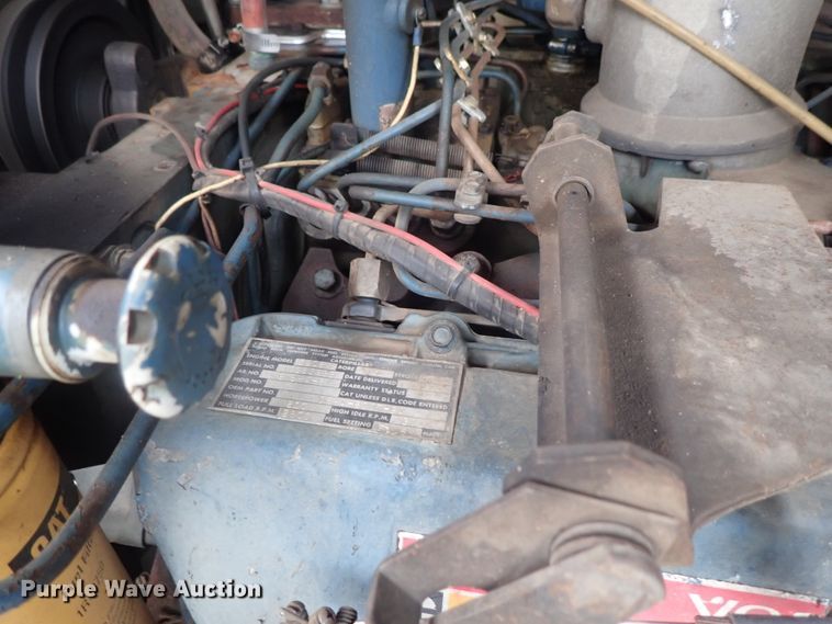 image for item DG2372 1978 Ford L8000  fire truck