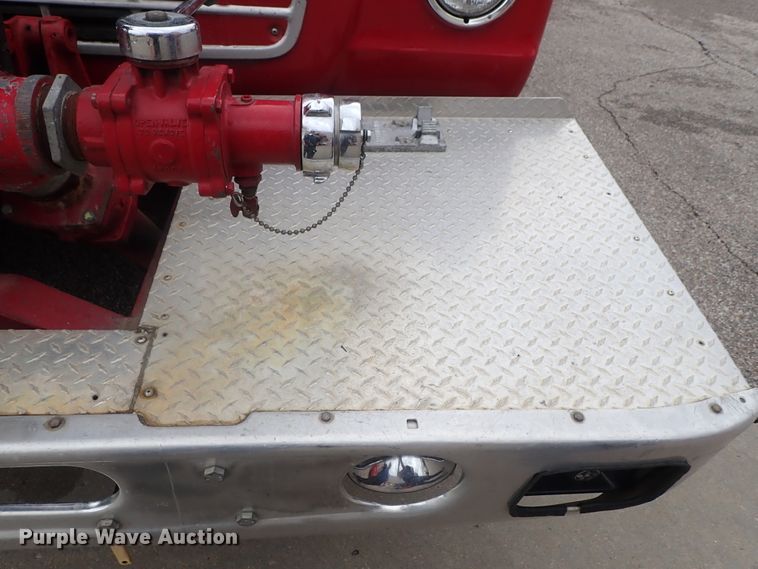 image for item DG2372 1978 Ford L8000  fire truck