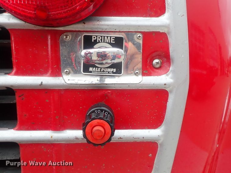 image for item DG2372 1978 Ford L8000  fire truck
