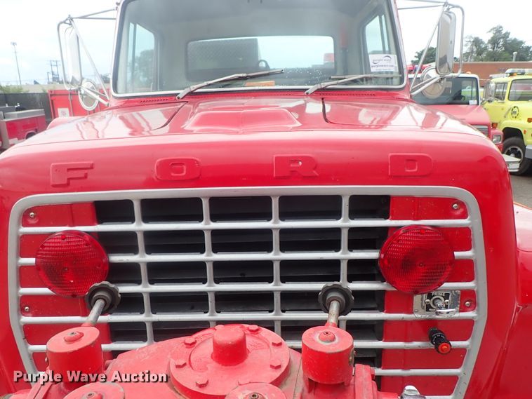 image for item DG2372 1978 Ford L8000  fire truck