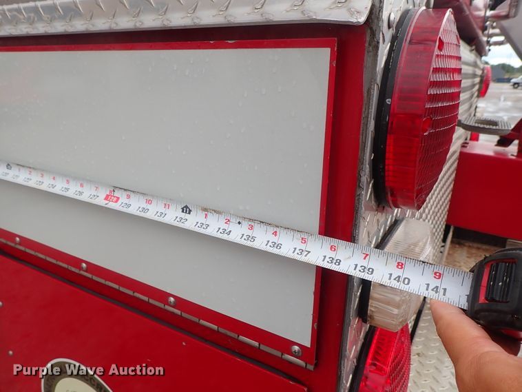 image for item DG2372 1978 Ford L8000  fire truck