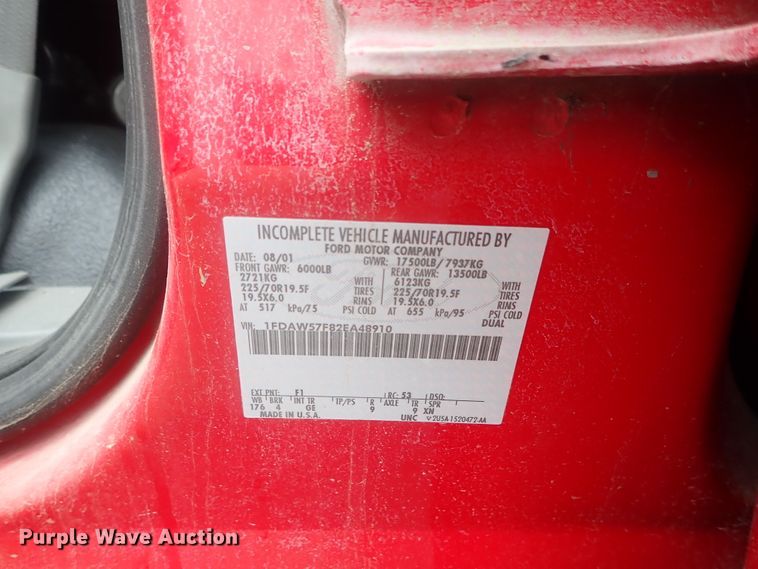 image for item DG2373 2002 Ford F550  Crew Cab brush fire truck