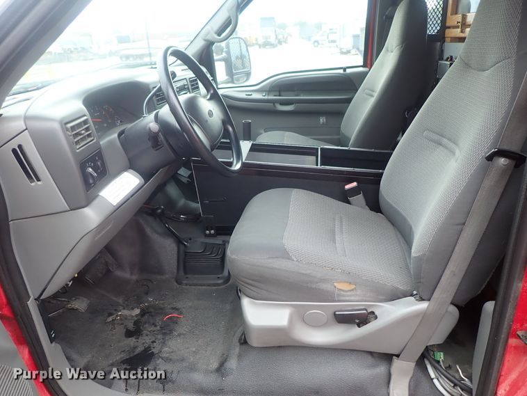 image for item DG2373 2002 Ford F550  Crew Cab brush fire truck