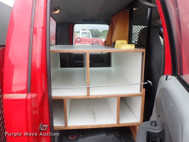 image for item DG2373 2002 Ford F550  Crew Cab brush fire truck