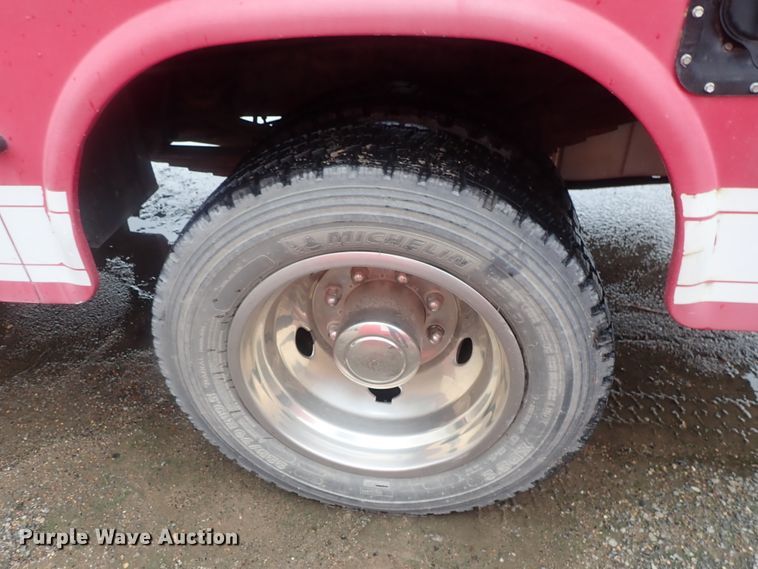 image for item DG2373 2002 Ford F550  Crew Cab brush fire truck