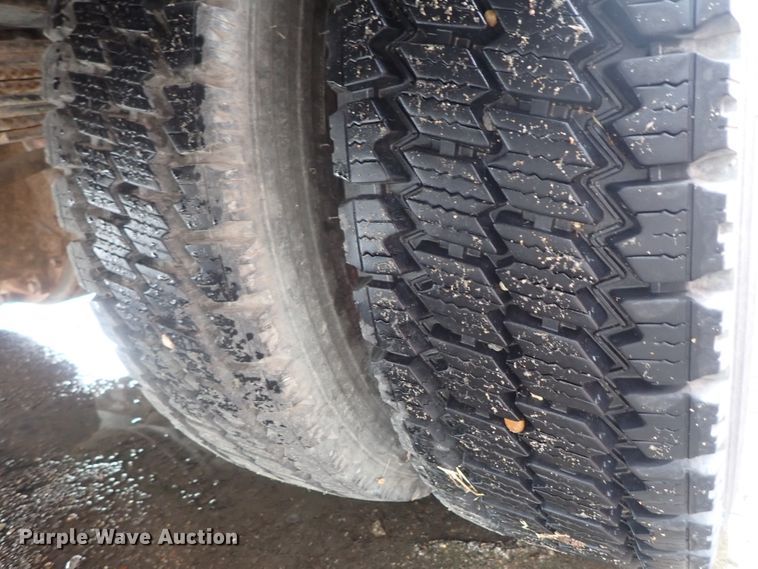 image for item DG2373 2002 Ford F550  Crew Cab brush fire truck