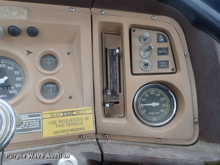 image for item DG2374 1978 Ford L8000  fire truck