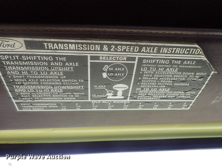 image for item DG2374 1978 Ford L8000  fire truck