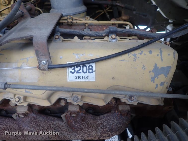 image for item DG2374 1978 Ford L8000  fire truck