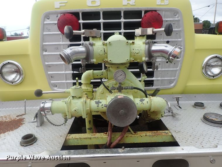 image for item DG2374 1978 Ford L8000  fire truck