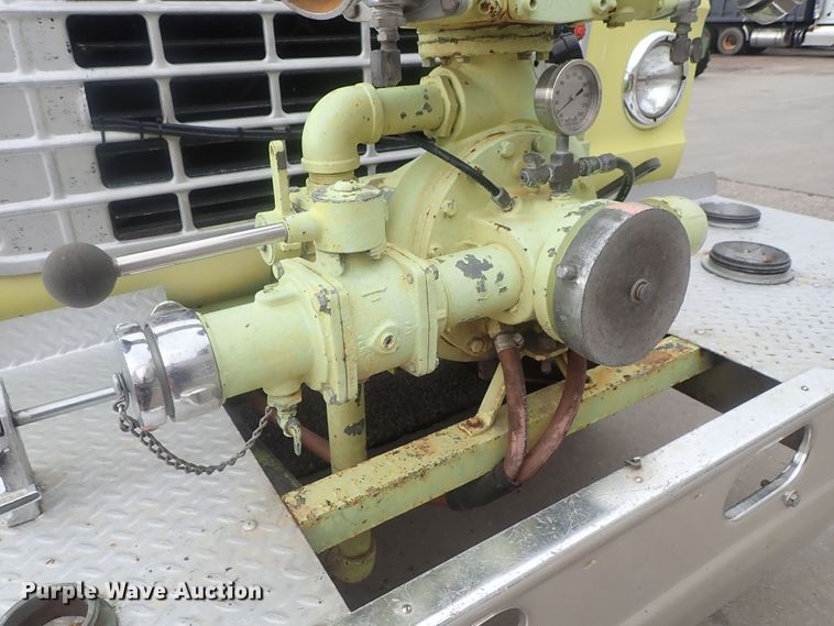 image for item DG2374 1978 Ford L8000  fire truck